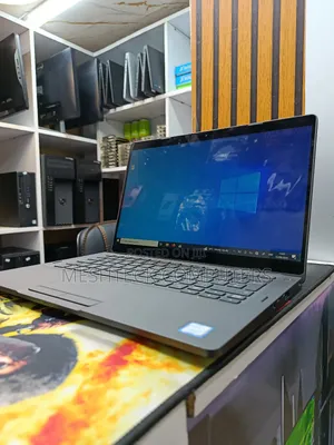 Laptop Dell Latitude 5300 8GB Intel Core I5 SSD 256GB