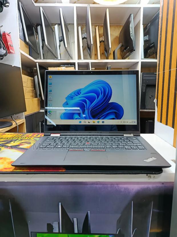 Laptop Lenovo ThinkPad X380 Yoga 8GB Intel Core I5 SSD 256GB - main view