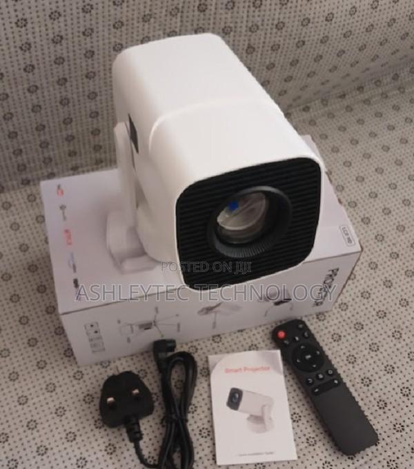 F800 Projector With External Speakers 1080p Android Projectors - main view