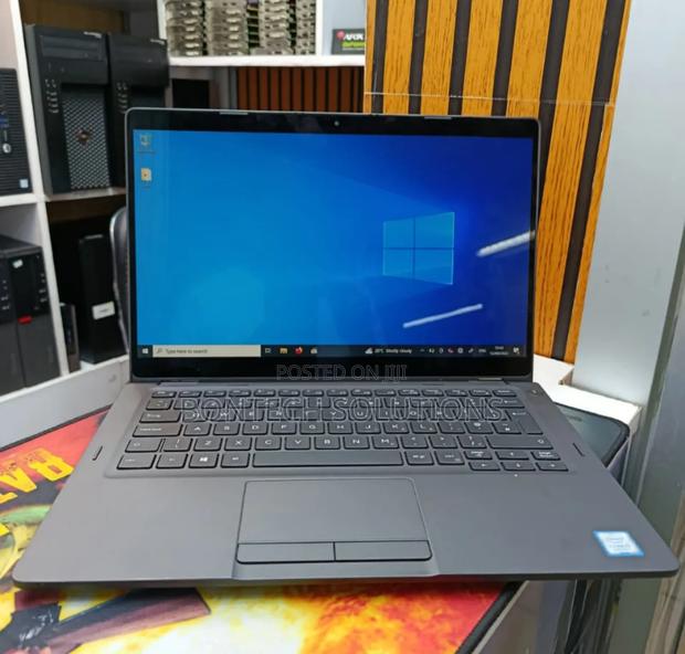 Laptop Dell Latitude 5300 8GB Intel Core I5 SSD 256GB