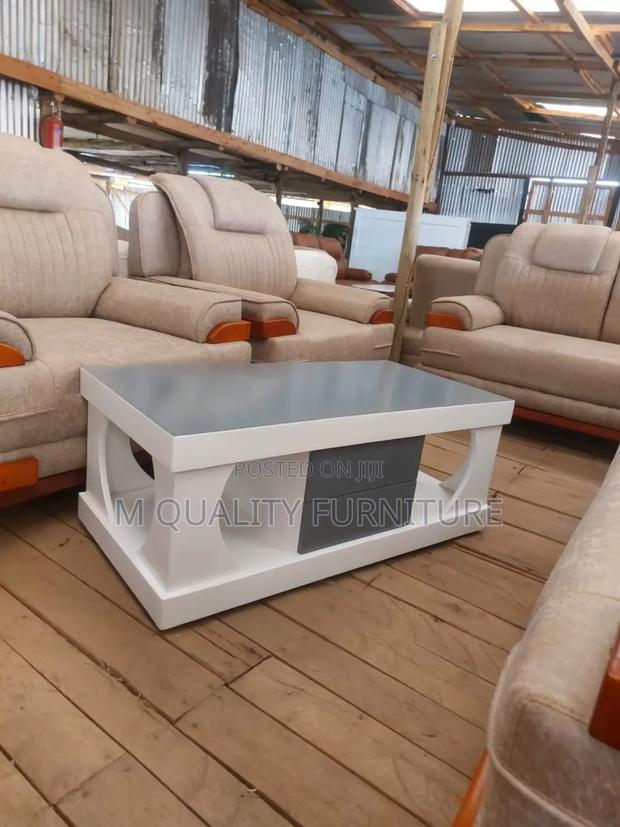 Black and White Coffee Tables