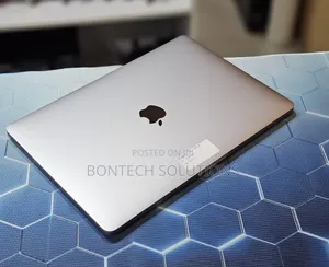 Laptop Apple MacBook Pro 2018 16GB Intel Core I5 SSD 256GB
