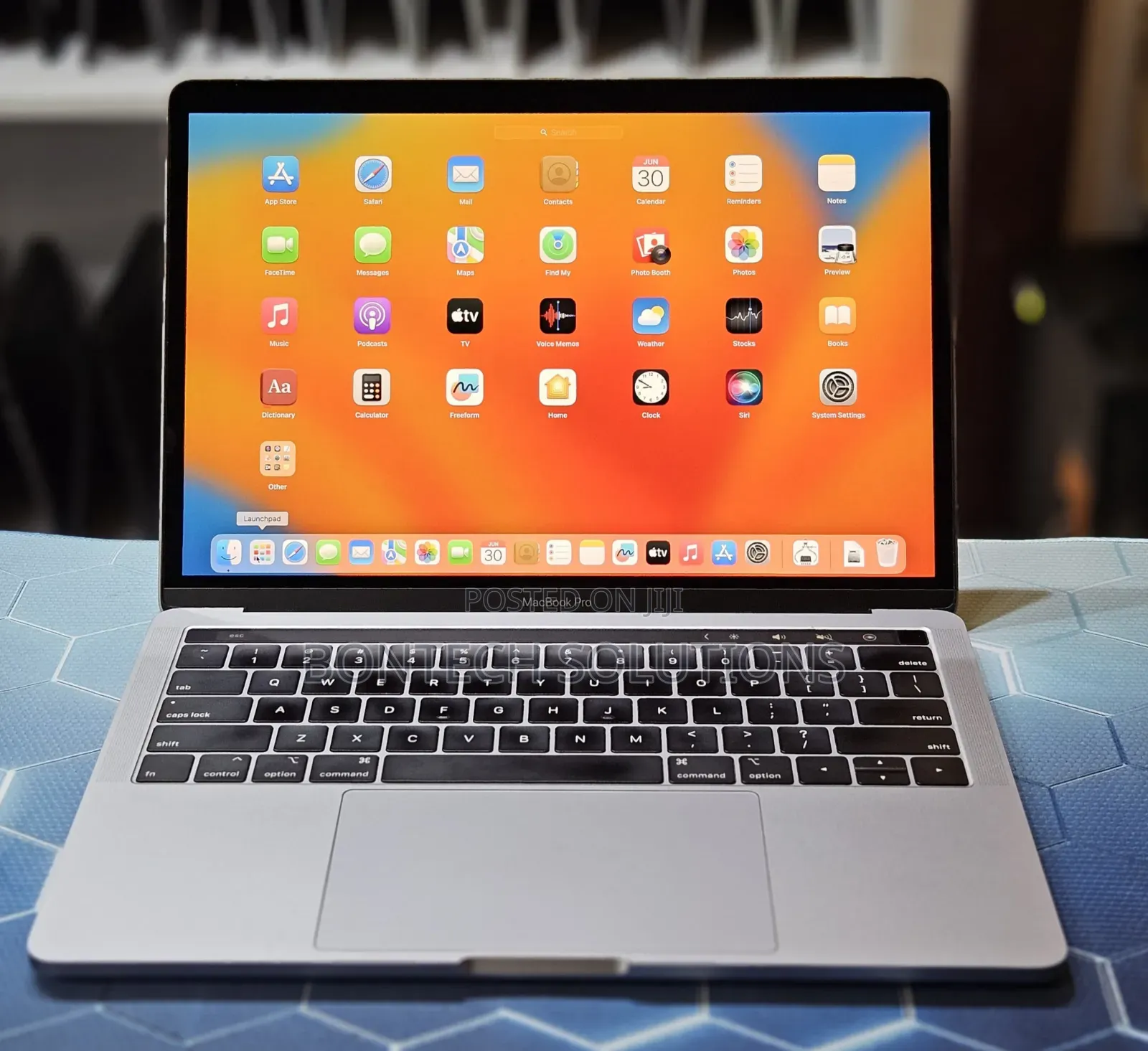 Laptop Apple MacBook Pro 2018 16GB Intel Core I5 SSD 256GB