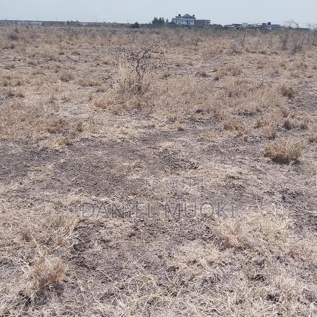 100x100 Plot on Sale Ruai Ready Title Deed - thumbnail 8