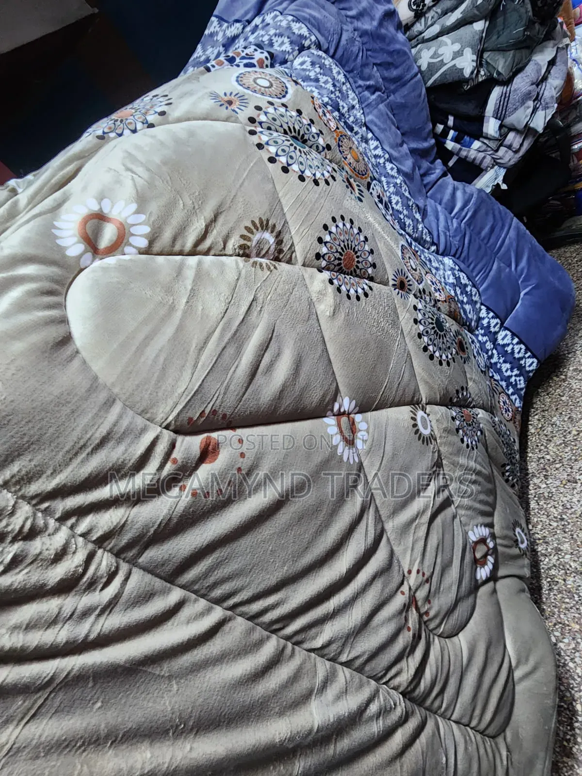 6*6 Warm Single Woolen Duvet / Blanket Woolen 6*6