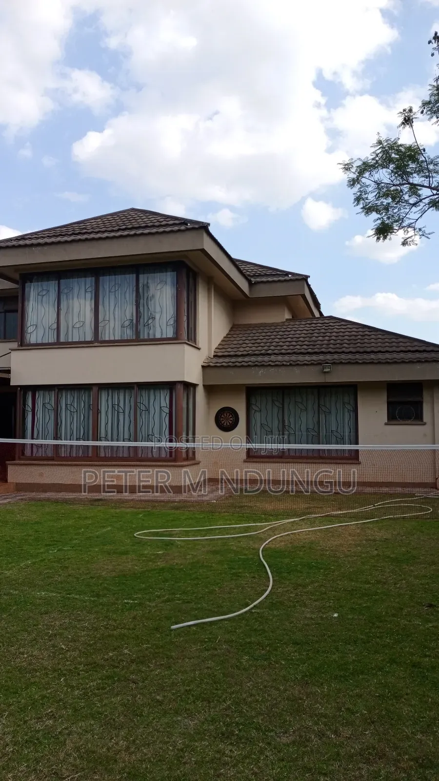 4bdrm Maisonette in Ridgeways for sale