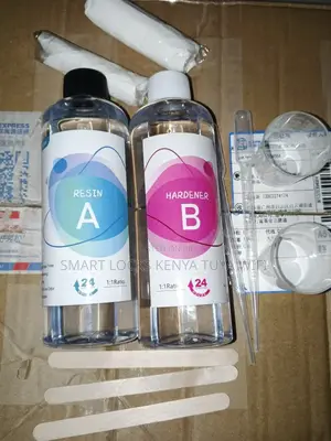 Two Parts: Resin and Hardener Kit