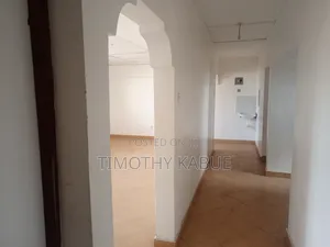 An Apartment With Four Units for Sale.Each Unit Has Two Bed