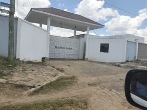 3.2 Acres in Sweetwaters