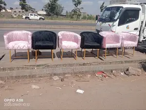 Styling Chair / Salon Chair
