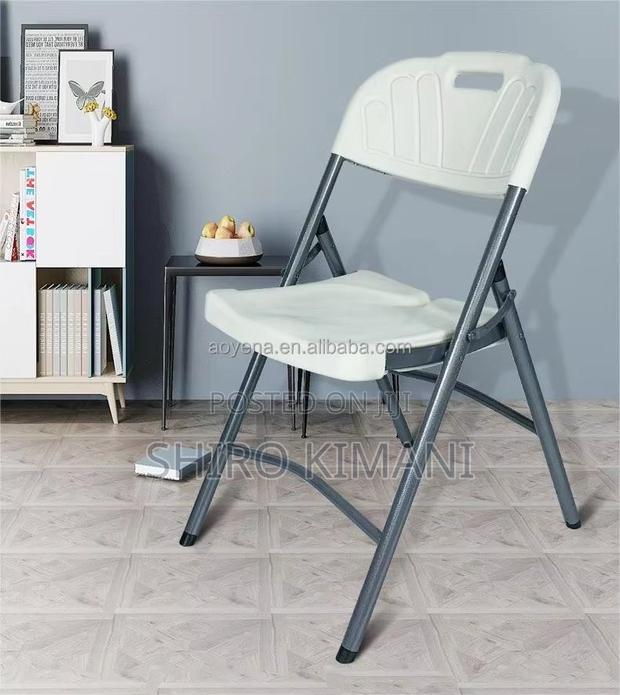 Great White Foldable Chair