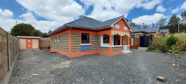 3bdrm Bungalow in Kiserian for sale