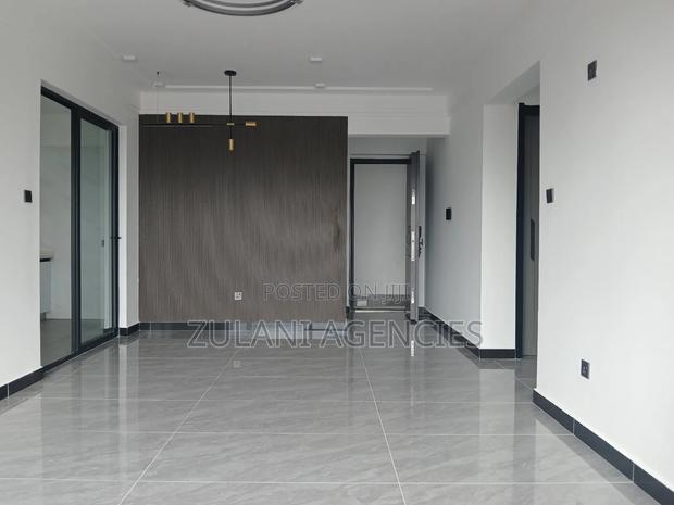 2bdrm Apartment in Valley Arcade for rent - thumbnail 2