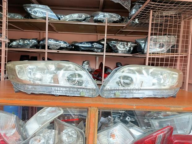 Toyota Vanguard Headlight Complete Synon Type - main view