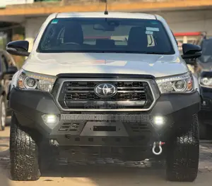 Toyota Hilux 2.4 Diesel 2020 White