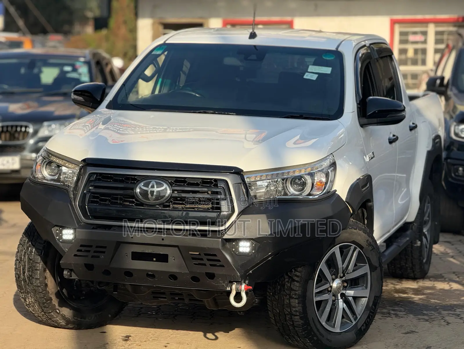 Toyota Hilux 2.4 Diesel 2020 White