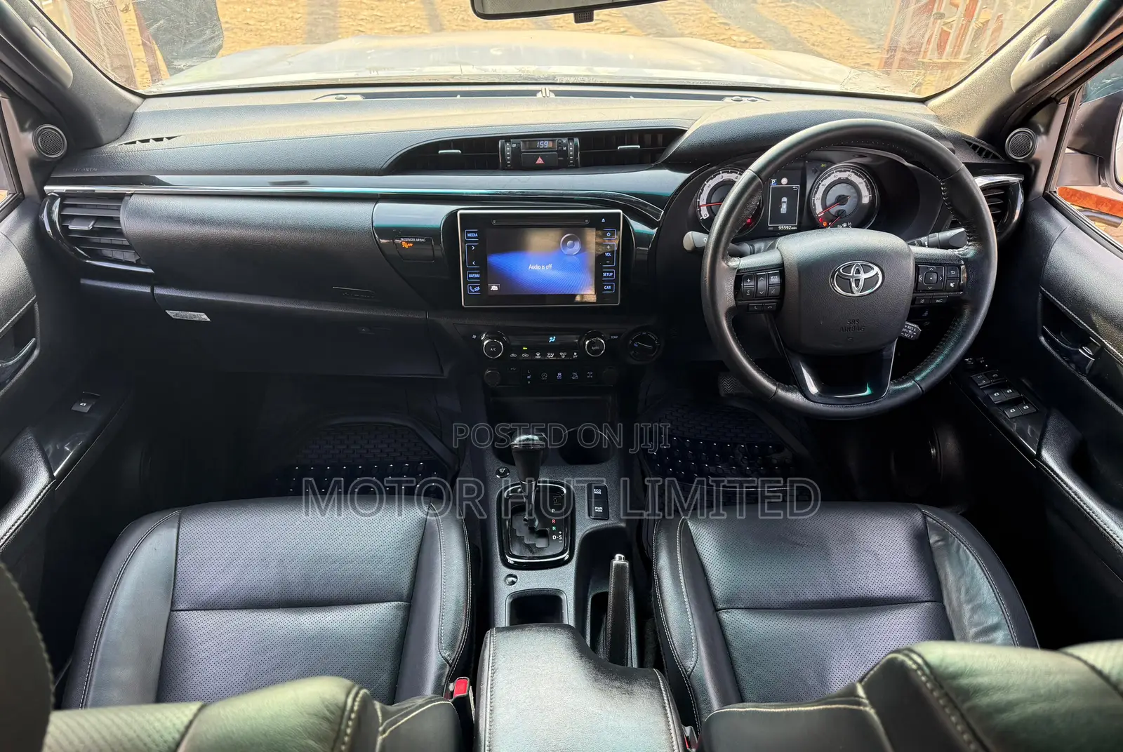 Toyota Hilux 2.4 Diesel 2020 White