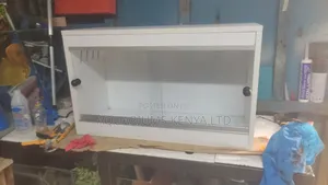 Enclosure For Reptiles And Other Rodentse