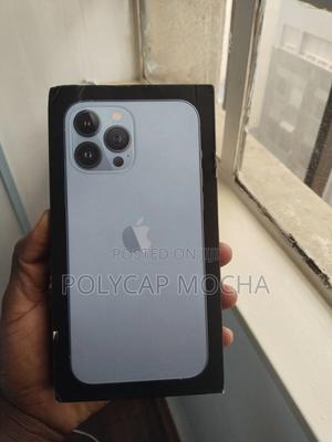 Apple iPhone 13 Pro Max 256 GB Blue - main view