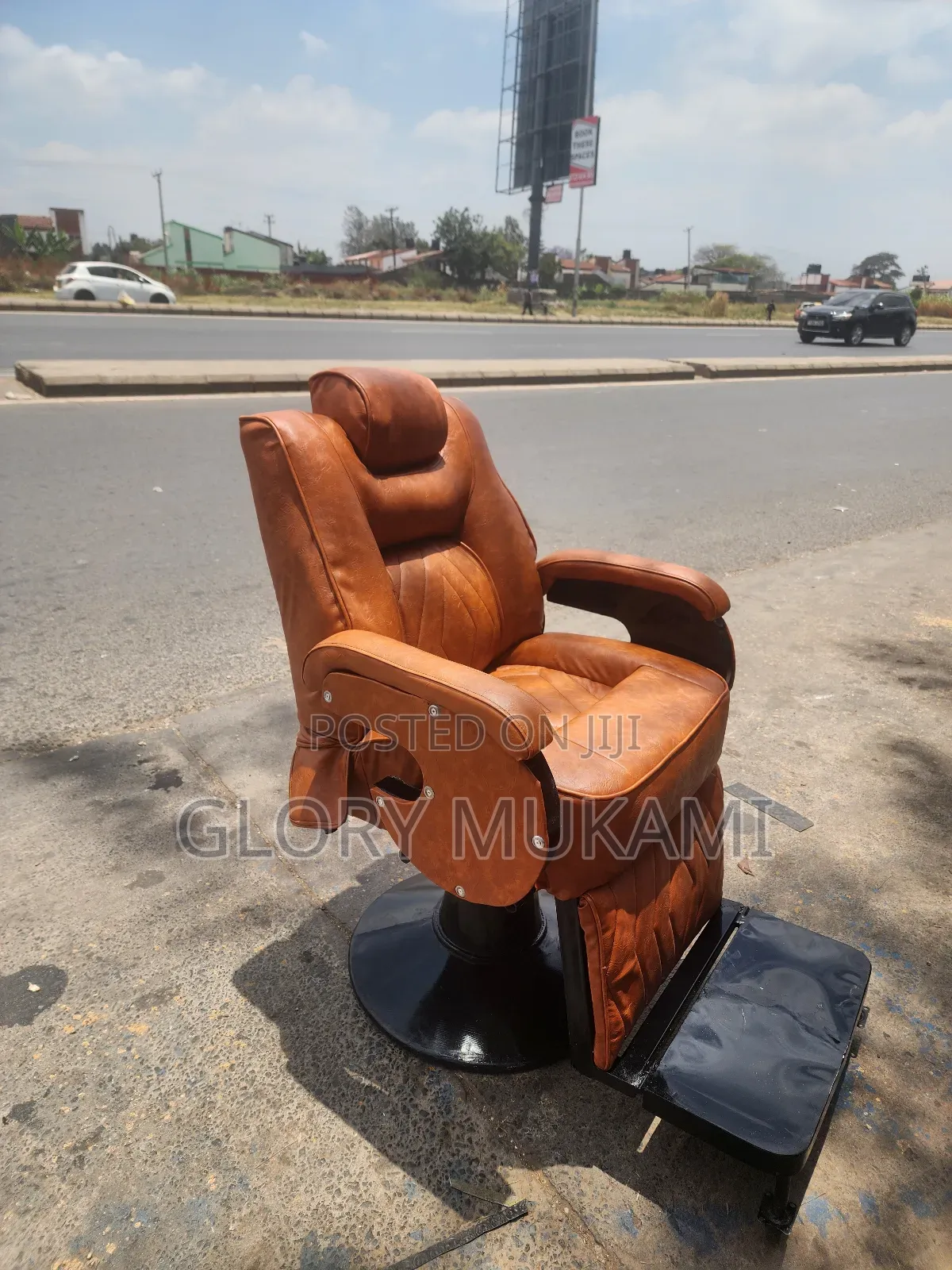 Kinyozi Barber Chair