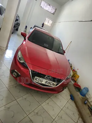 Mazda Axela 2015 Red