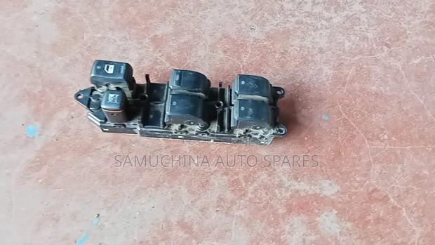 Door Main Switch Toyota Voxy Zrr60