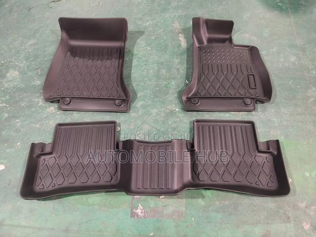 Mercedes C200 W205 Floor Mats