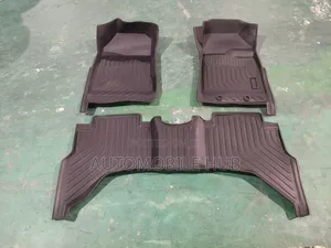 Isuzu Dmax Double Cab Tpe Floor Mats
