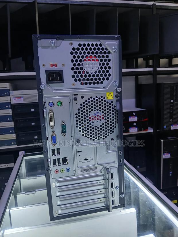 Desktop Computer Lenovo ThinkCentre M710 8GB Intel Core I3 HDD 500GB - thumbnail 3