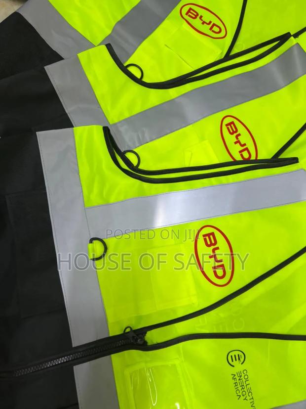 Black And Luminous Green Ultimate Reflectors