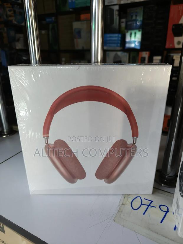 Wireless Headphones - thumbnail 4