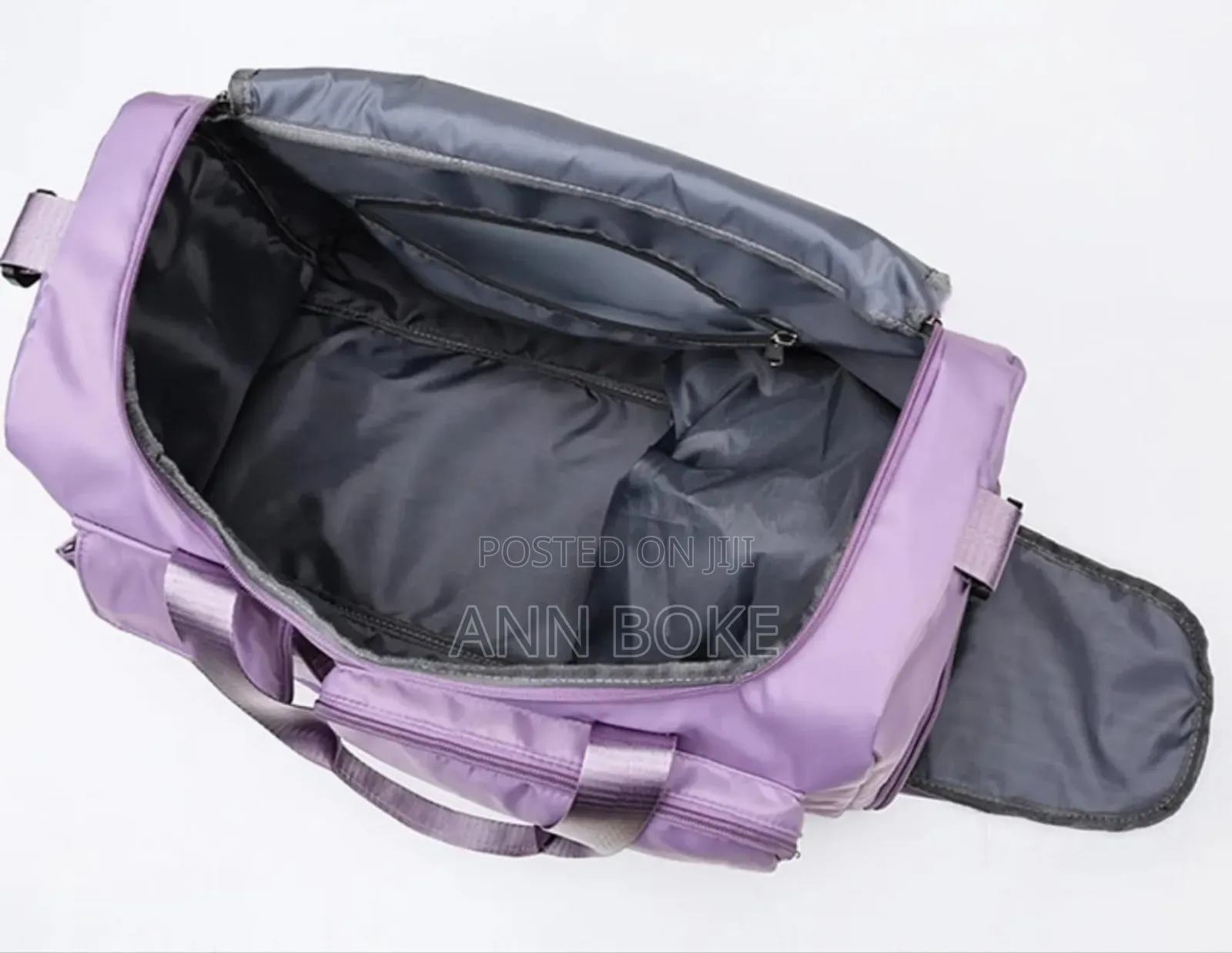 *Unisex Travel/ Gym Bag*
Has Shoe Compartment Waterproof Easy to Clean