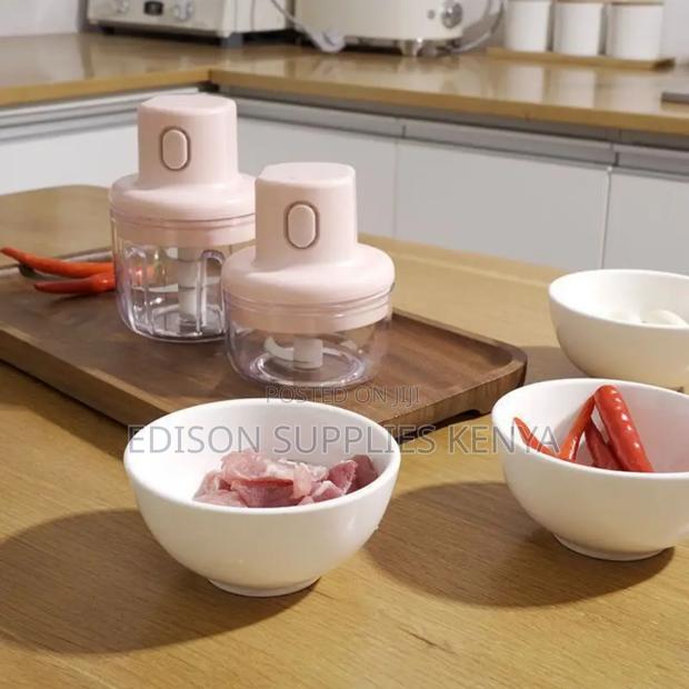 Mini Meat Grinder Mini Chopper Chutney Sauces Maker Usb Rechargeable - thumbnail 3
