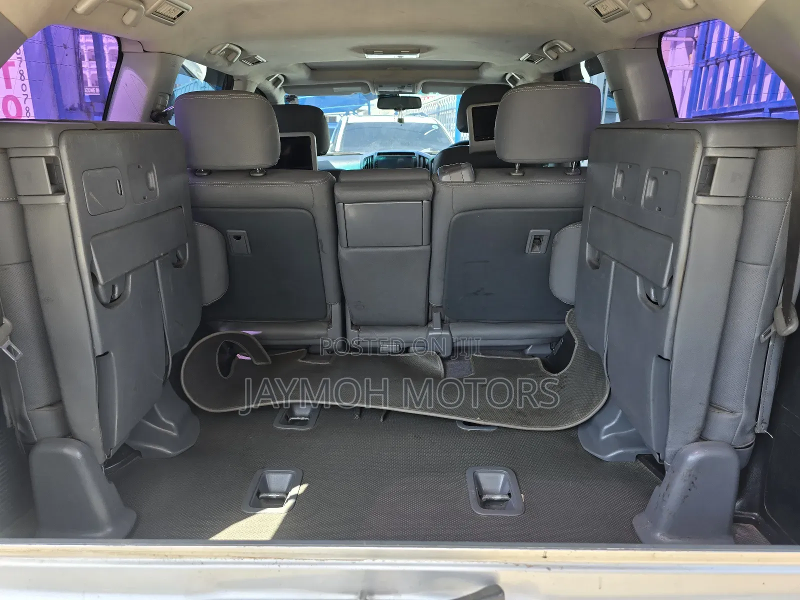 Toyota Land Cruiser 2014 Silver