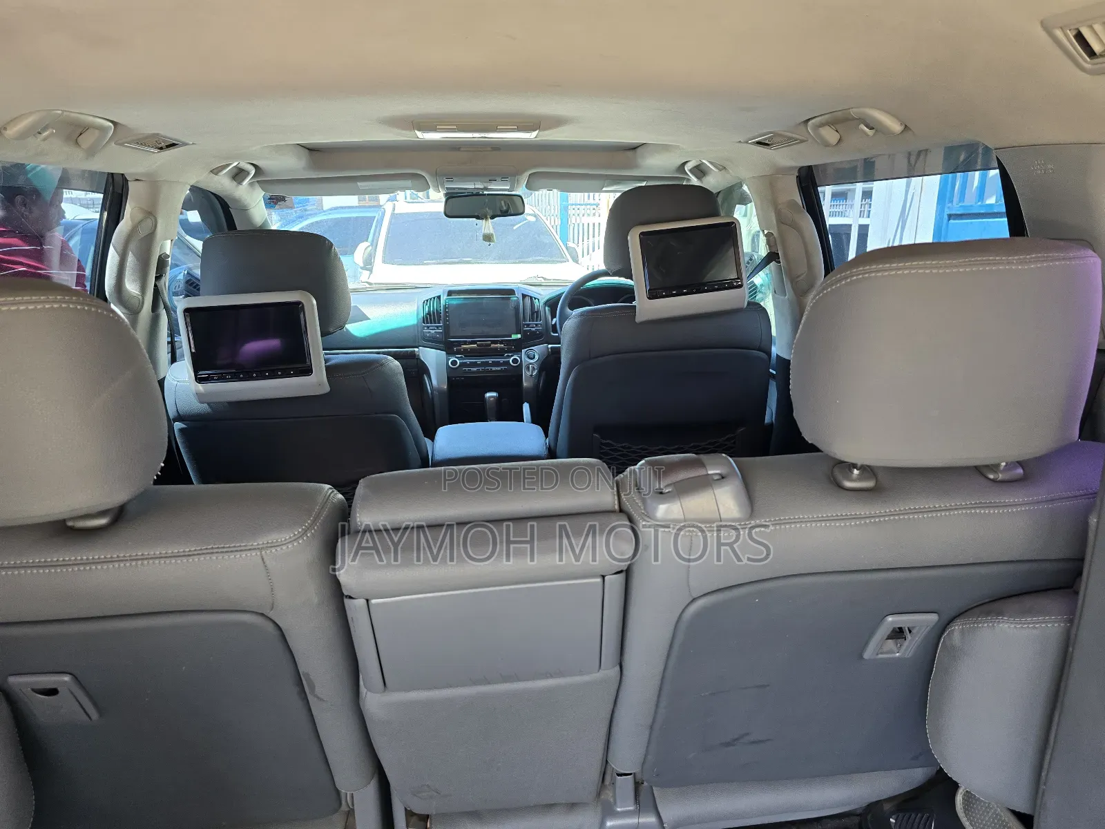 Toyota Land Cruiser 2014 Silver