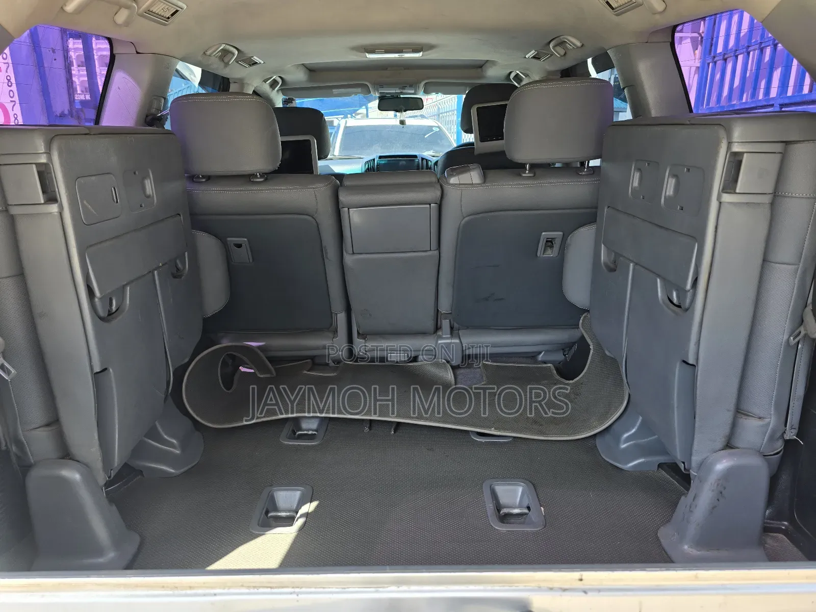 Toyota Land Cruiser 2014 Silver