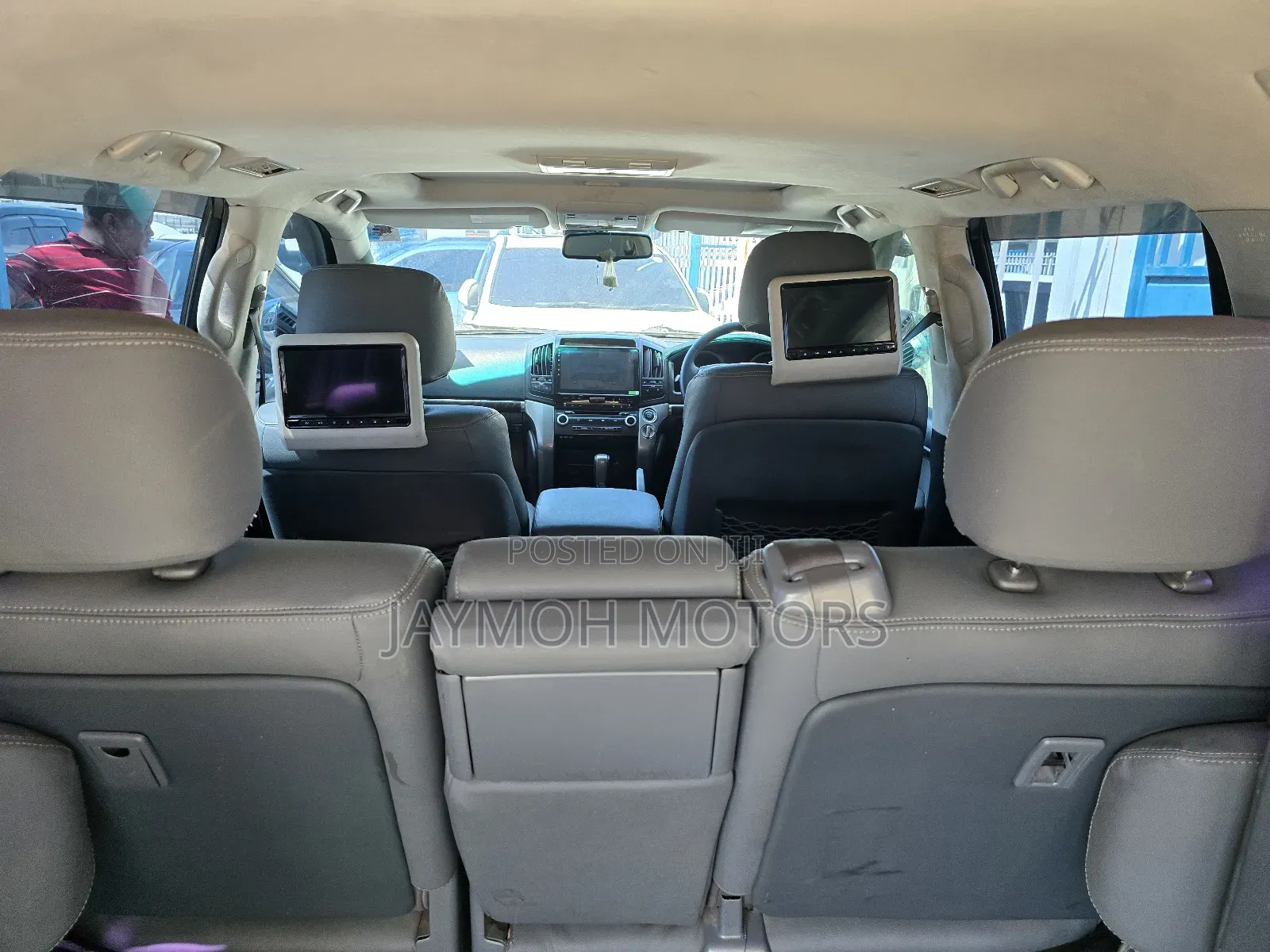 Toyota Land Cruiser 2014 Silver