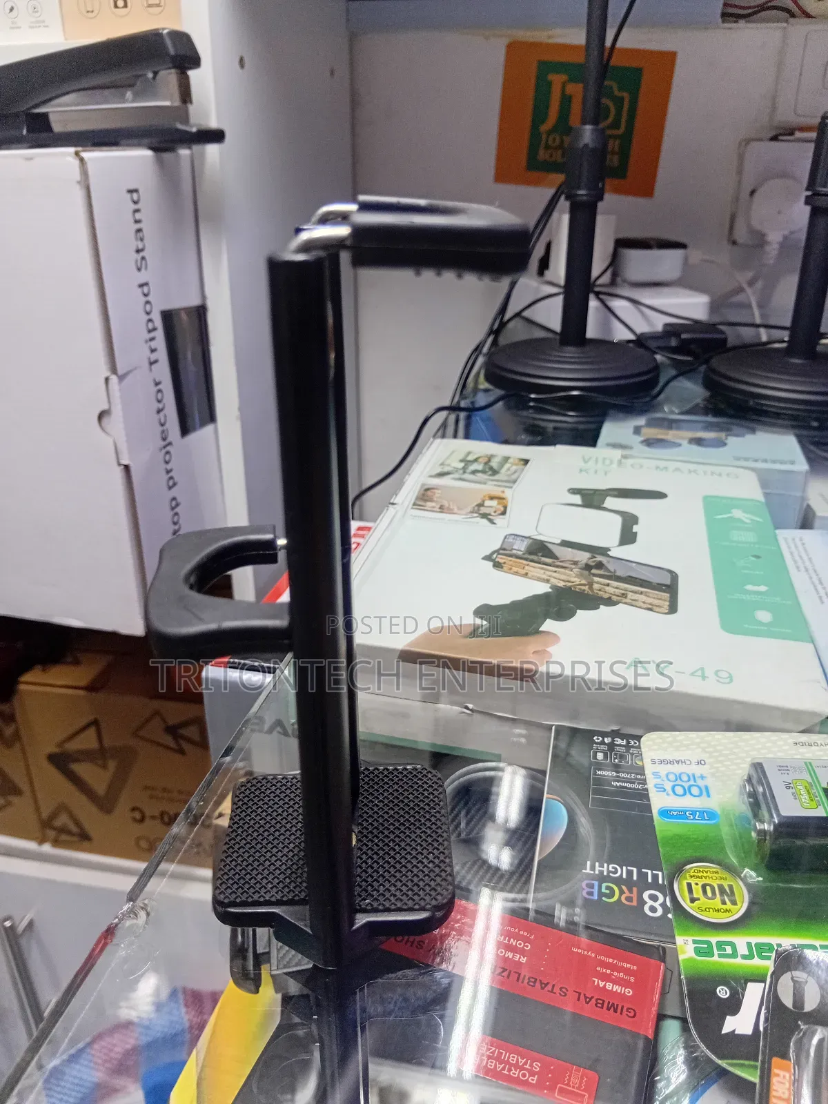 2 in 1 Tablet and Phone Tripod Holder