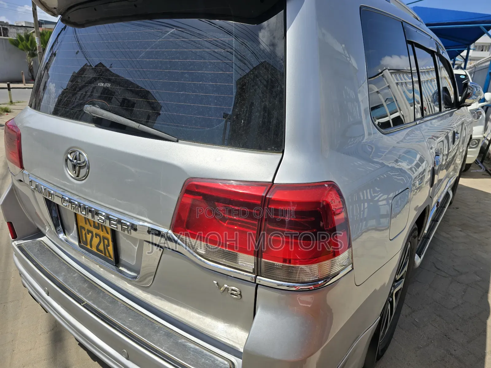 Toyota Land Cruiser 2014 Silver