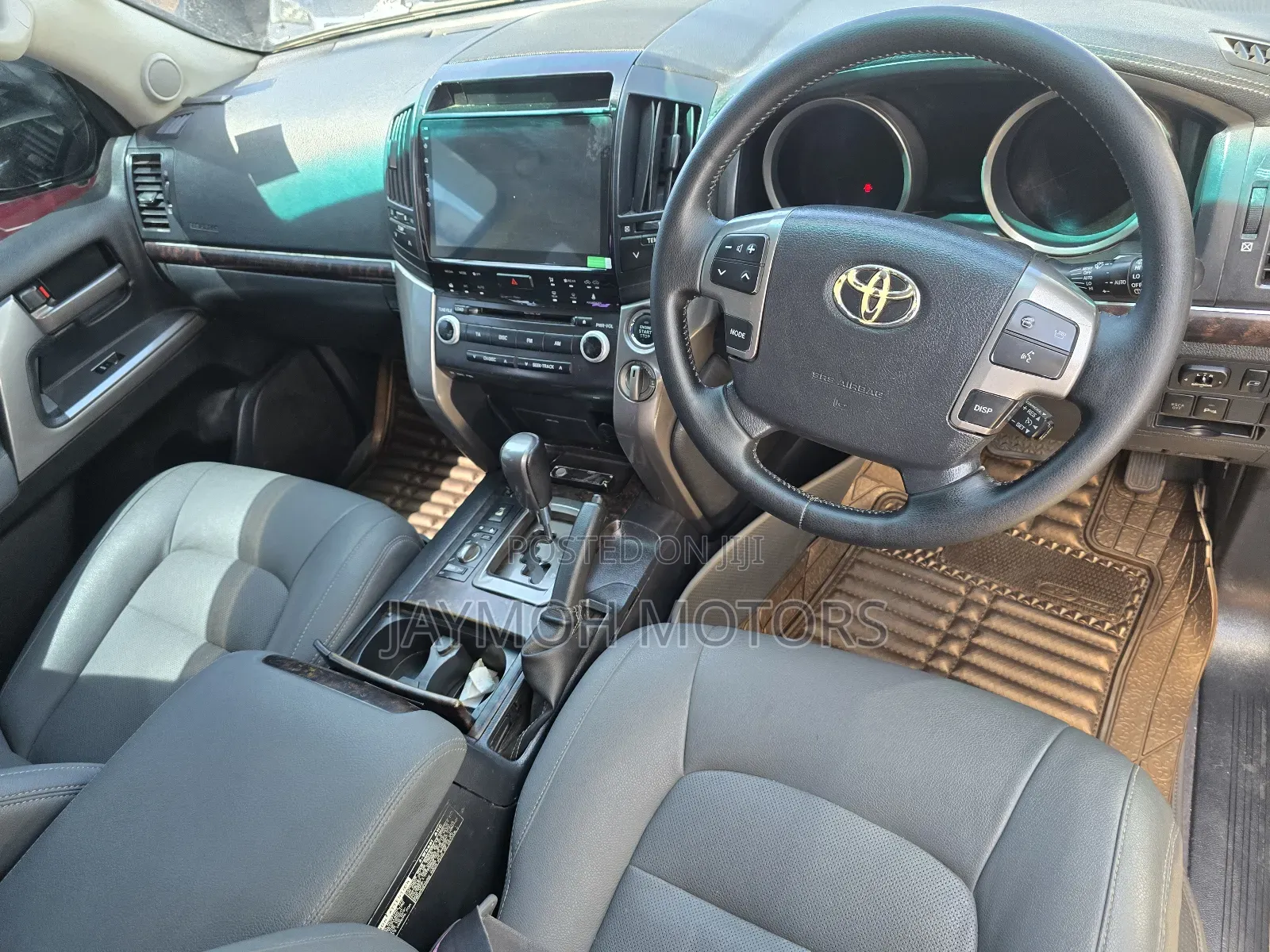 Toyota Land Cruiser 2014 Silver