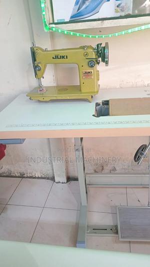 Juki Sewing Machine Golden - thumbnail 2