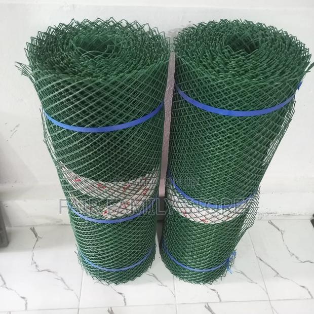 Chicken Plastic Mesh – 25 Meters