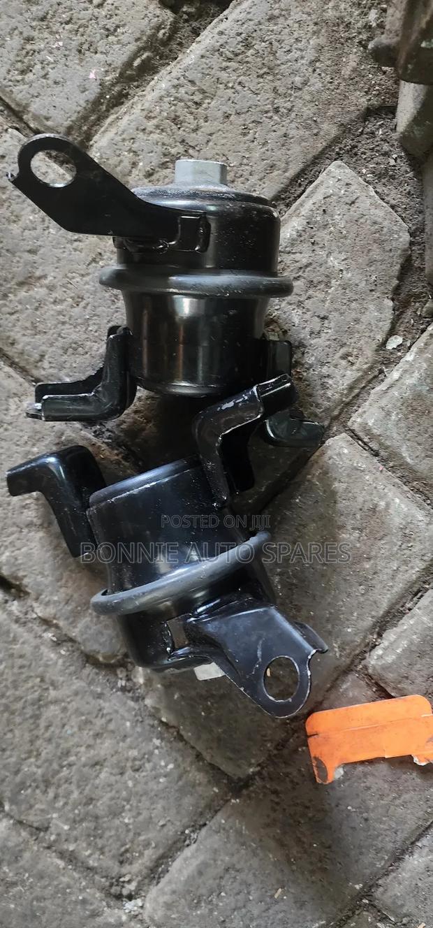 Premio 240 Engine Mounting - thumbnail 3