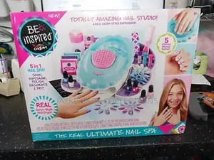 Shimmer Sparkle Kids Nail Spa Studio Set
