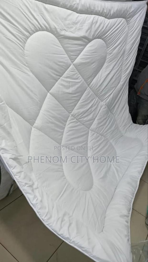 Grey and White Plain Binded Duvet Set - thumbnail 2