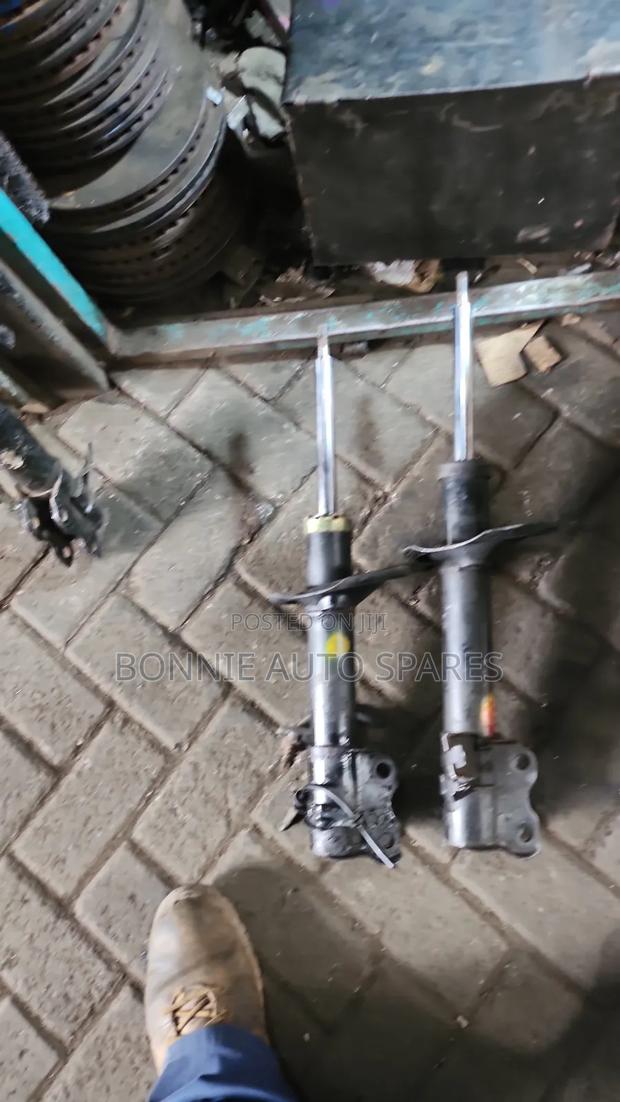 X-Trail Nt30 Front Shock - main view