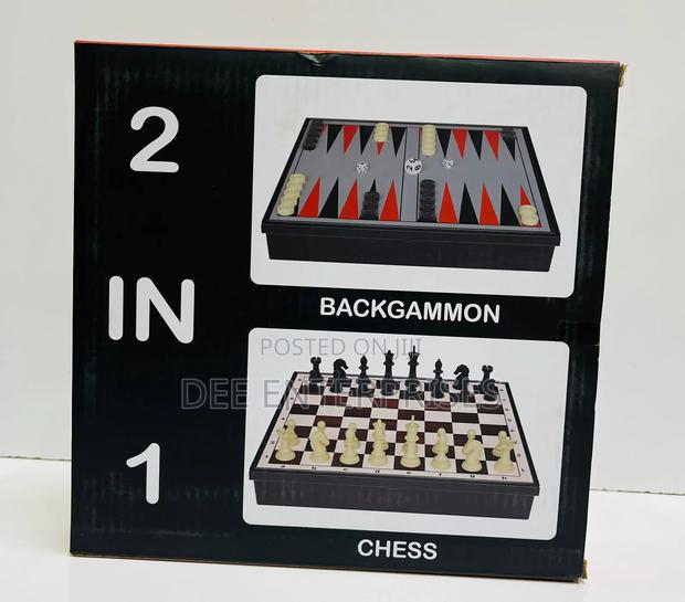 2-in-1 Board Game Set – Chess Backgammon! - main view