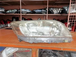 Toyota Vanguard Headlight Complete With Bulb And Computer Right Side