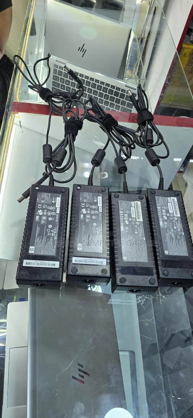 Hp Big Pin 135w. Ac Adapter - thumbnail 2