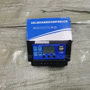 20a PWM Solar Charge Controller With LCD and Usb Ports